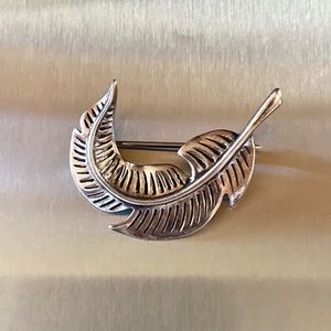 Vintage Sterling silver feather brooch